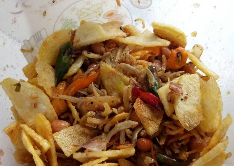 Cara Memasak Kentang teri kacang kriuk yang Gurih