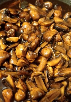 A picture of Chinese Takeaway Mushrooms.