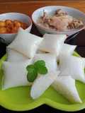 Opor ayam kampung Sambal goreng uritan ketupat