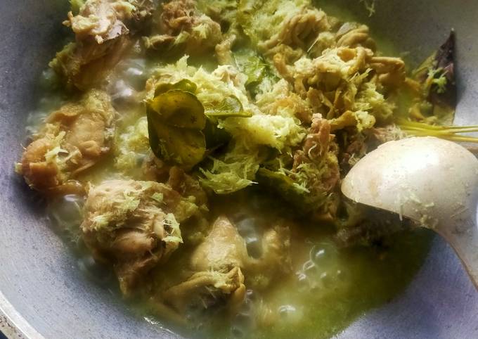 Langkah Mudah untuk Menyiapkan Ayam srundeng kelapa Anti Gagal