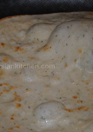 A picture of Pitta bread (Naan).