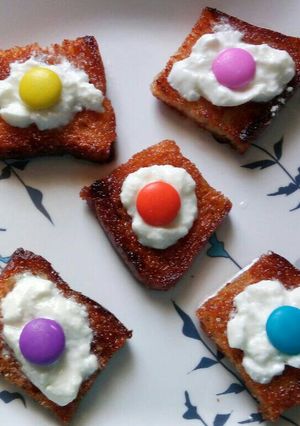 A picture of Crispy bread delight.