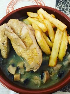 Una foto de Pollo a la maría