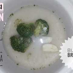 A picture of Mpasi 7 bulan (Bubur brokoli).