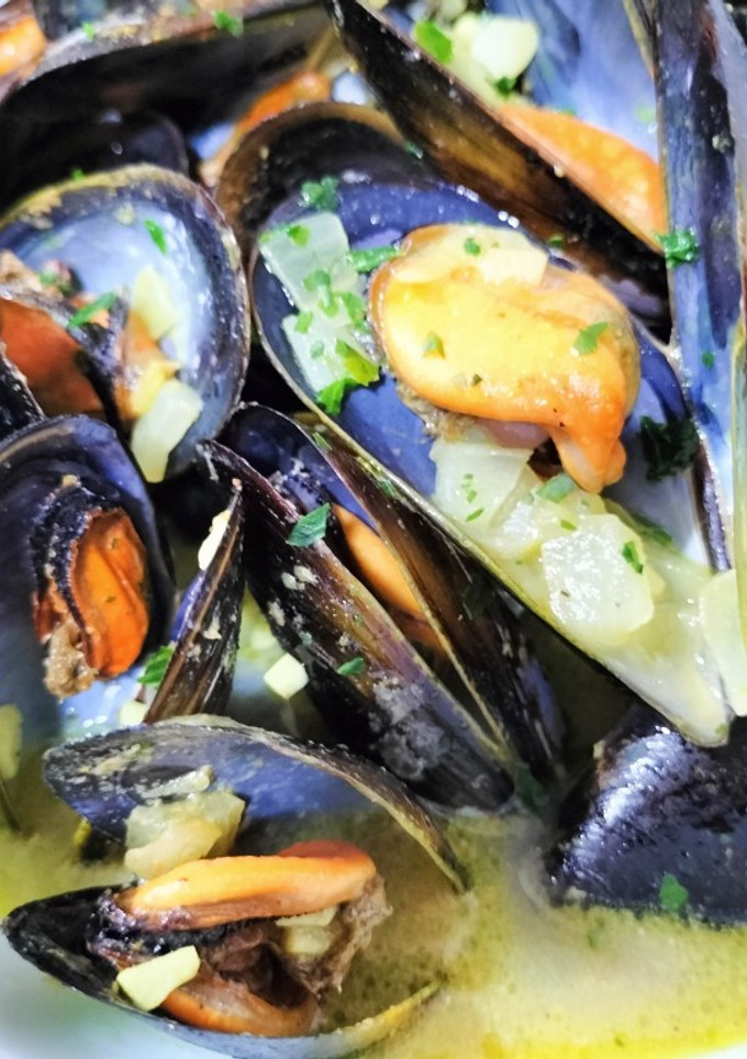Una foto de Mejillones al curry