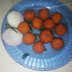 A picture of Tasty chana balls.