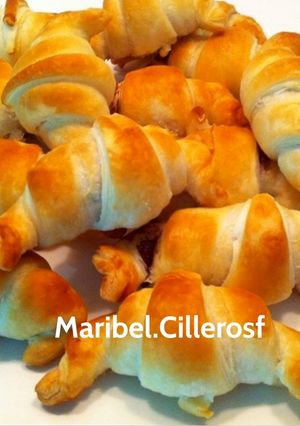 Foto principal de Mini croissants rellenos de nocilla