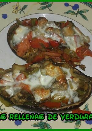 Foto principal de 🍆Berenjenas rellenas de verduras al horno