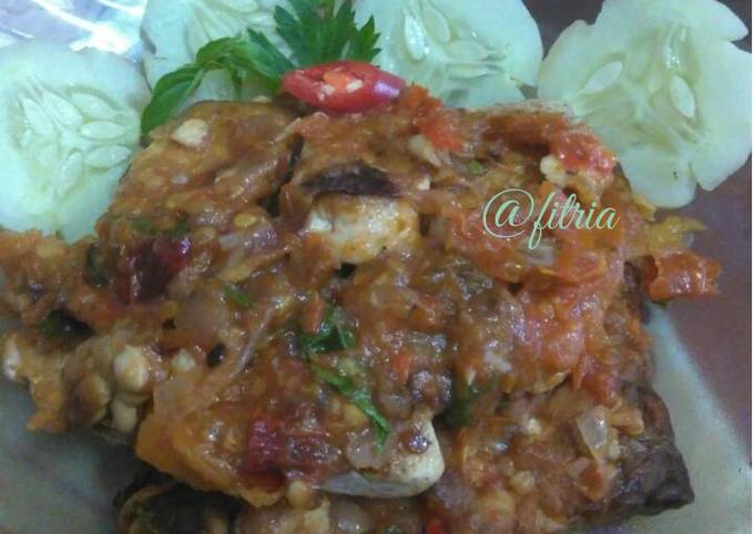 Yuk intip, Resep praktis membuat Tahu tempe penyet  gurih