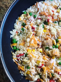 Una foto de Arroz mil delicias 🥡