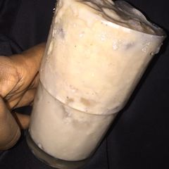 A picture of Banana smoothie.