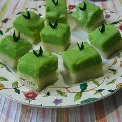 Ketan Srikaya Pandan রেসিপির প্রধান ছবি