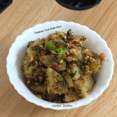 A picture of Falahari Vrat Wale Aloo.