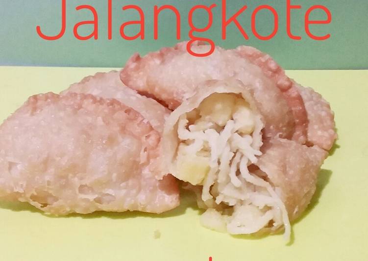 Jalangkote (Pastel khas Makassar)