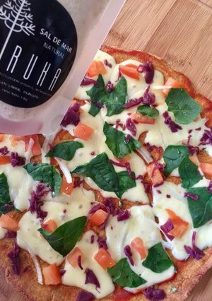 Una foto de Pizza al sartén 🍕 con menos culpa👍🏻😋😋🍃🌿🍴🍕🍕🍕🍕