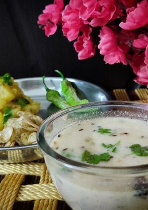 ફરાળી કઢી (Farali Curry Recipe In Gujarati) રેસીપી મુખ્ય ફોટો