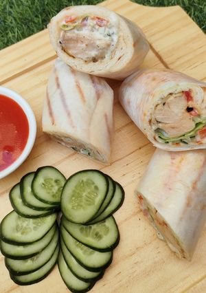 A picture of Malai Tikka Shawarma Roll 🌯🌯.