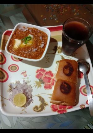 A picture of Pav Bhaji.