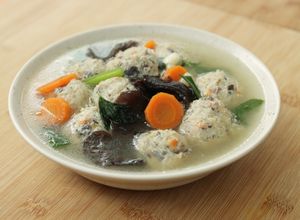 Foto resep Sup Bakso Lohua Ayam / Bakso Rambutan Devina Hermawan