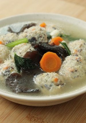 Foto resep Sup Bakso Lohua Ayam / Bakso Rambutan Devina Hermawan