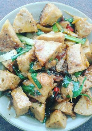 Hình của món Giò lụa rim nước mắm.