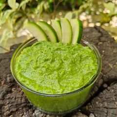 A picture of Raw mango chutney.