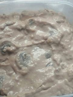 Una foto de Salsa blanca de champiñones y vino