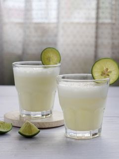 A picture of 61. Brazilian lemonade.