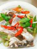 Cá lăng nấu canh chua