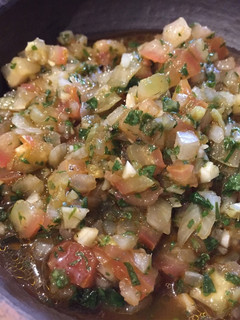Una foto de Pebre Chileno