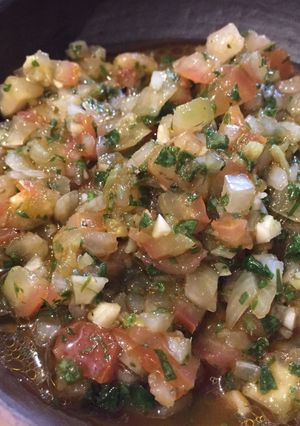 Una foto de Pebre Chileno