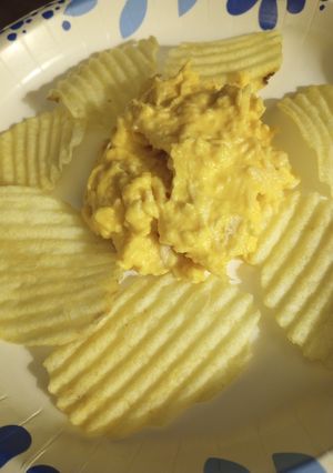 A picture of New Years Eve Chicken Dip.