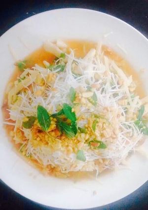 Hình của món Nộm Bạch Tuyết.