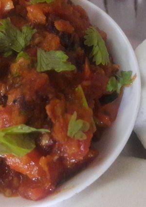 A picture of Tomato Khajur Khatta.