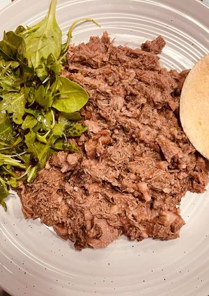 Una foto de Barbacoa de Lengua