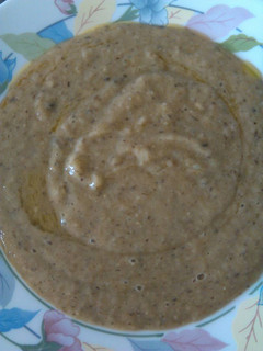 Una foto de Crema de champiñones con verduras