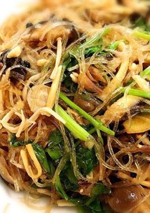 รูปของ วุ้นเส้นอบเห็ดสามอย่าง
