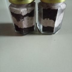A picture of Chocolate Jar cake.