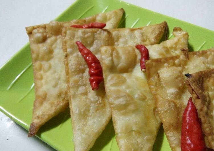 Martabak kriuk irit bahan