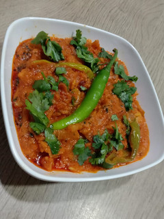 आलू टमाटर की सब्जी (aloo tamatar ki sabzi recipe in Hindi) रेसिपी मुख्य फोटो