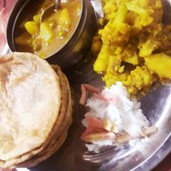 Aloo gobhi ki sabji A picture of Aloo gobhi ki sabji.