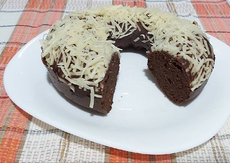 18. Cake Coklat Keto Kukus