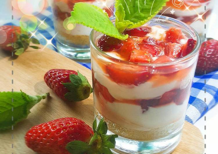 Resep Strawberry Cheesecake In Jar (No Bake) 🍓🍃, Menggugah Selera