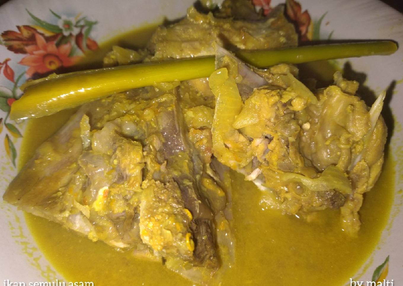 Sayur Kepala Ikan Semulu Asam (Bumbu Ulek)