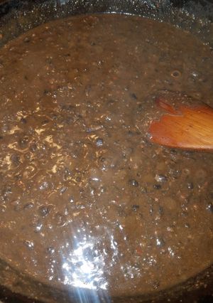 A picture of Black beans and chorizo.