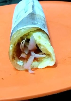 ডাবল ডিমের এগ রোল (Double dimer egg roll recipe in Bengali) রেসিপির প্রধান ছবি