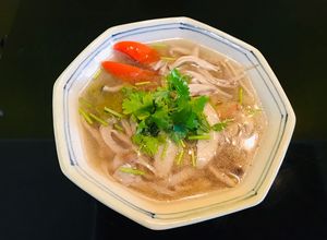 Hình của món Canh chua nấm nấu sấu non.