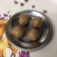 Healthy Peanut Gram Ladoo A picture of Healthy Peanut Gram Ladoo.