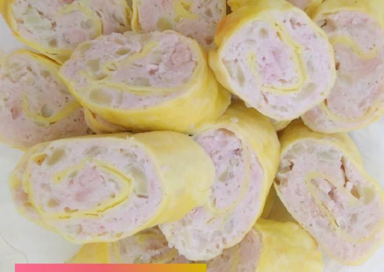 Chicken mix Chayote Egg Roll