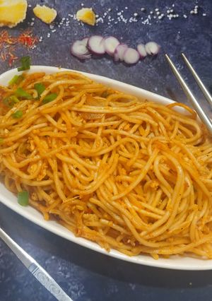এগ নুডলস (  egg noodles recipe in bengali) রেসিপির প্রধান ছবি
